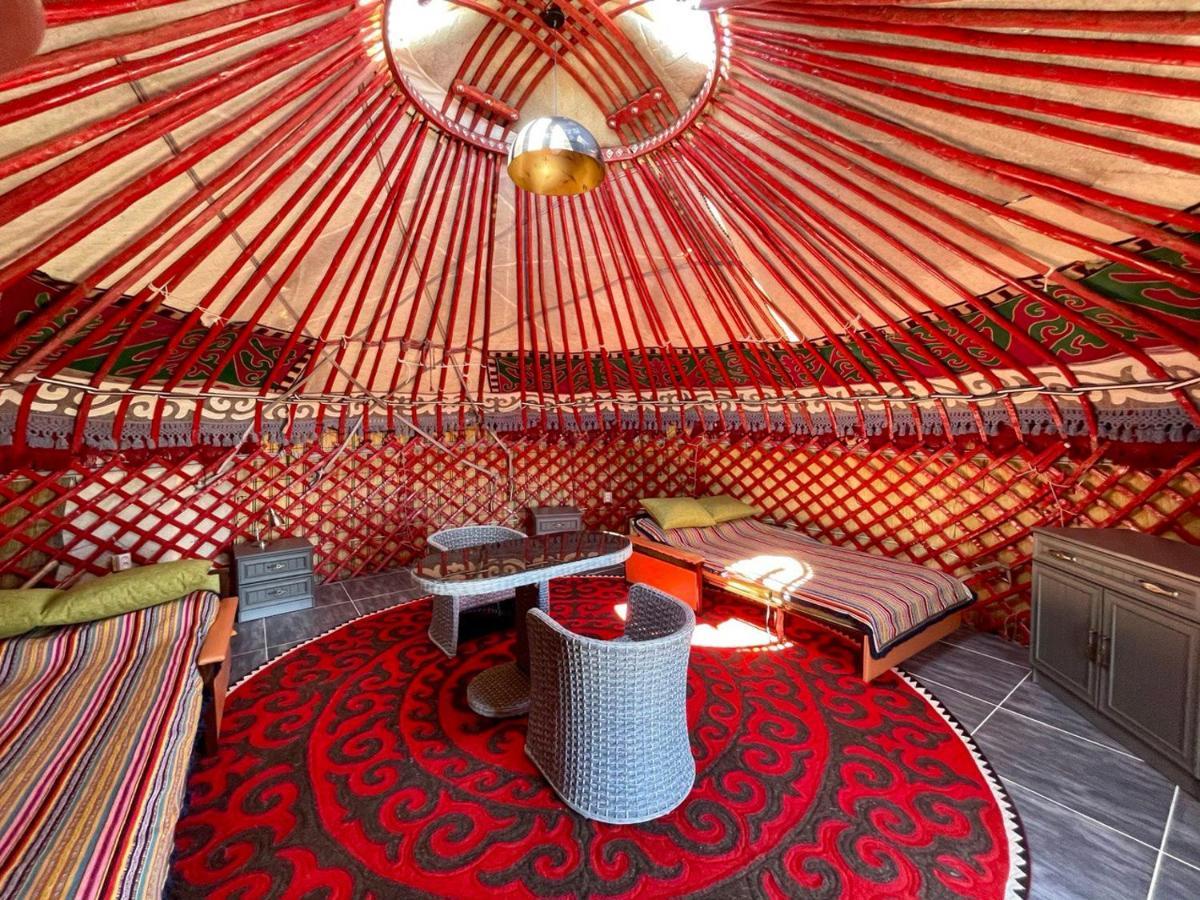 Ak-Tengir Yurt Resort Tossor Esterno foto